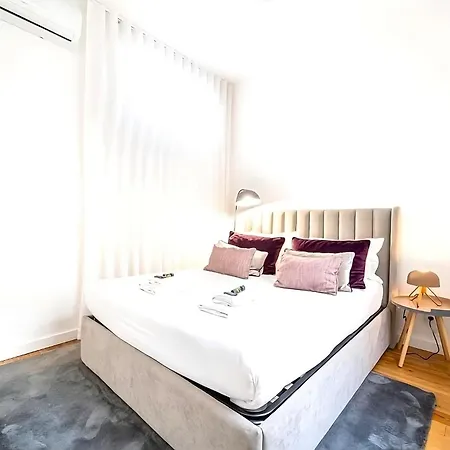 Biscainhos Flat By The Arch - Charming In The Historic Center Брага