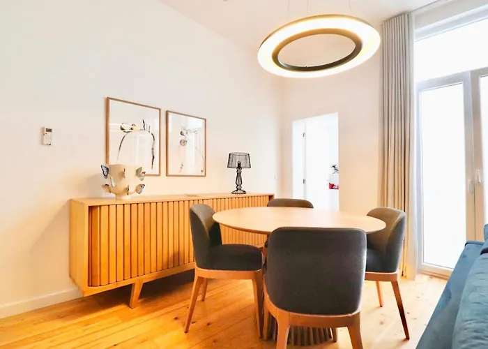 The Biscainhos Flat- Historic Center * Брага